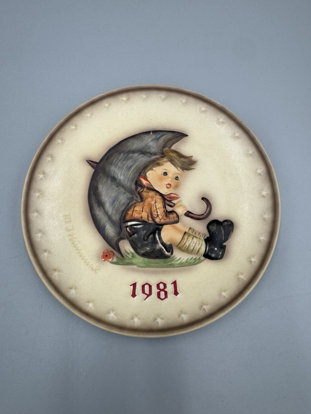 Vintage 1981 Annual GOEBEL Hummel Plate HUM 274